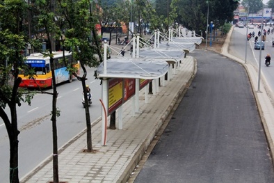 Sở Giao thông nói gì về các trạm trung chuyển xe buýt?